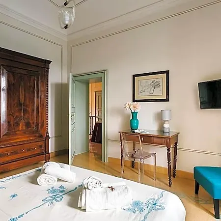 B&B Dimora Archimedea 3*