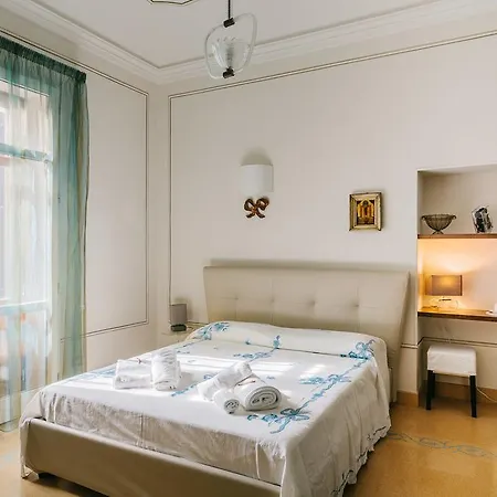 Bed & Breakfast Dimora Archimedea 3*
